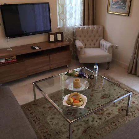 Star Hotel