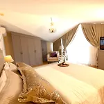 Star Hotel 2*